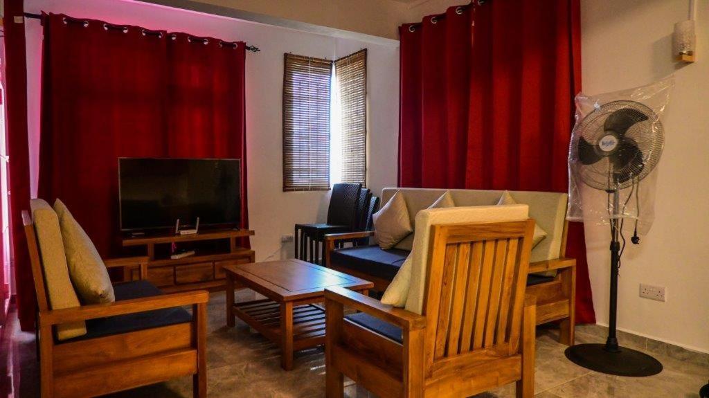 Apartment U & S Luxury Ltd